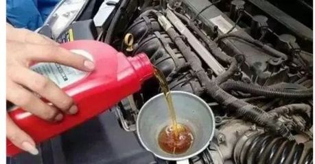 别被忽悠，变速箱油到底多久换一次？听听老司机怎么说